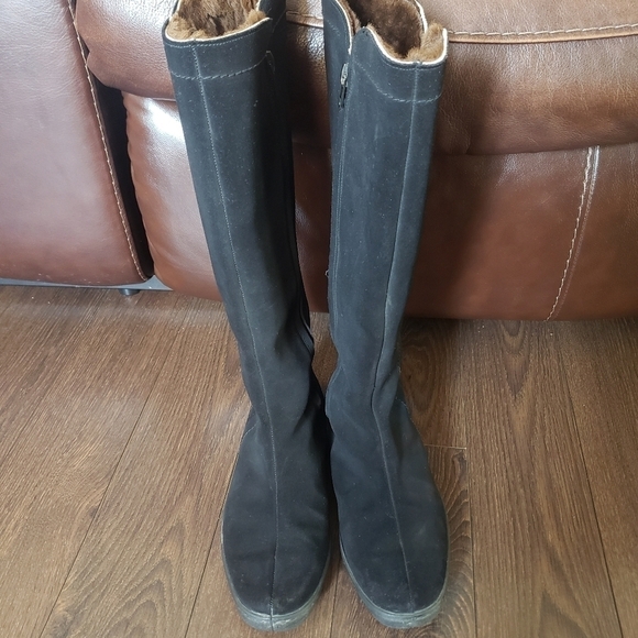 Vintage Clarks Winter Boots - Picture 3 of 16